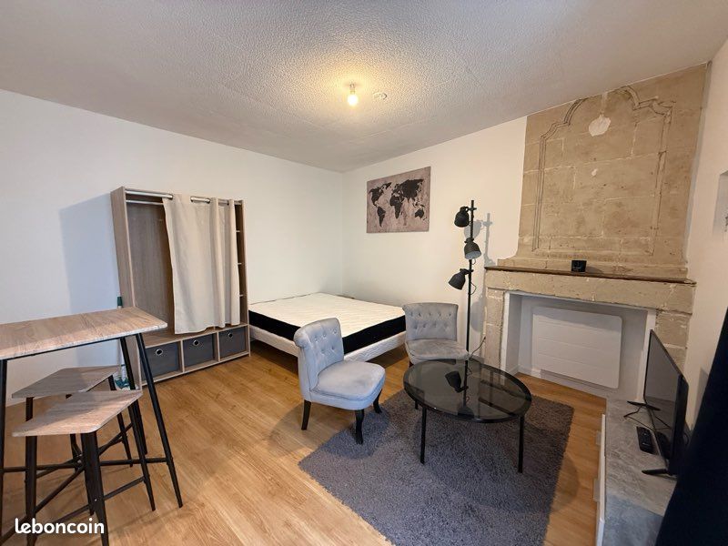 Appartement 1 pièce 25 m² · à Chinon · 25 m² · 390 €/mois