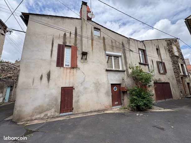 Maison de Village - Neschers - 84m2