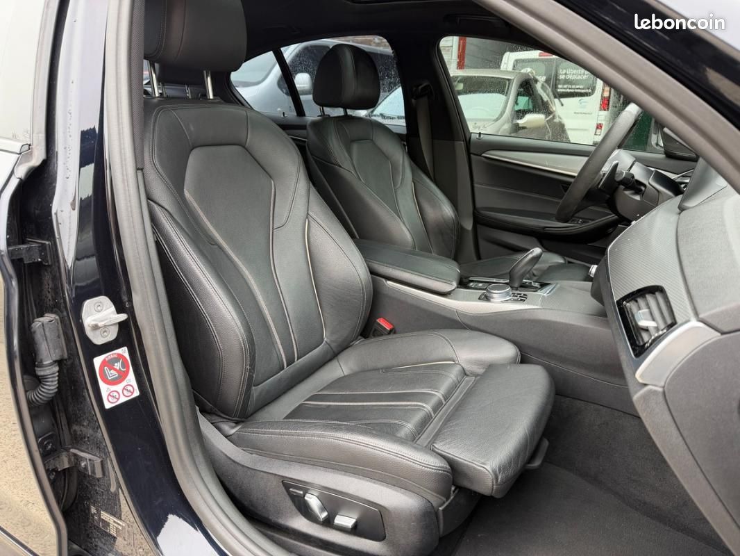 BMW Série 5 G30 520D xDrive 190 ch BVA 8 M Sport Harman Kardon / Toit ouvrant Caméra 360° (image 11)