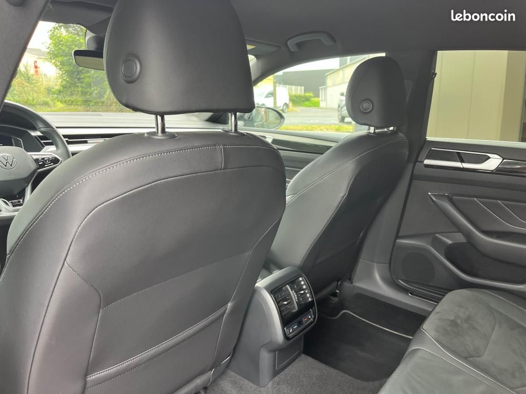 VOLKSWAGEN ARTEON Shooting Brake 2.0 TDI 150 DSG7 R-Line (image 30)