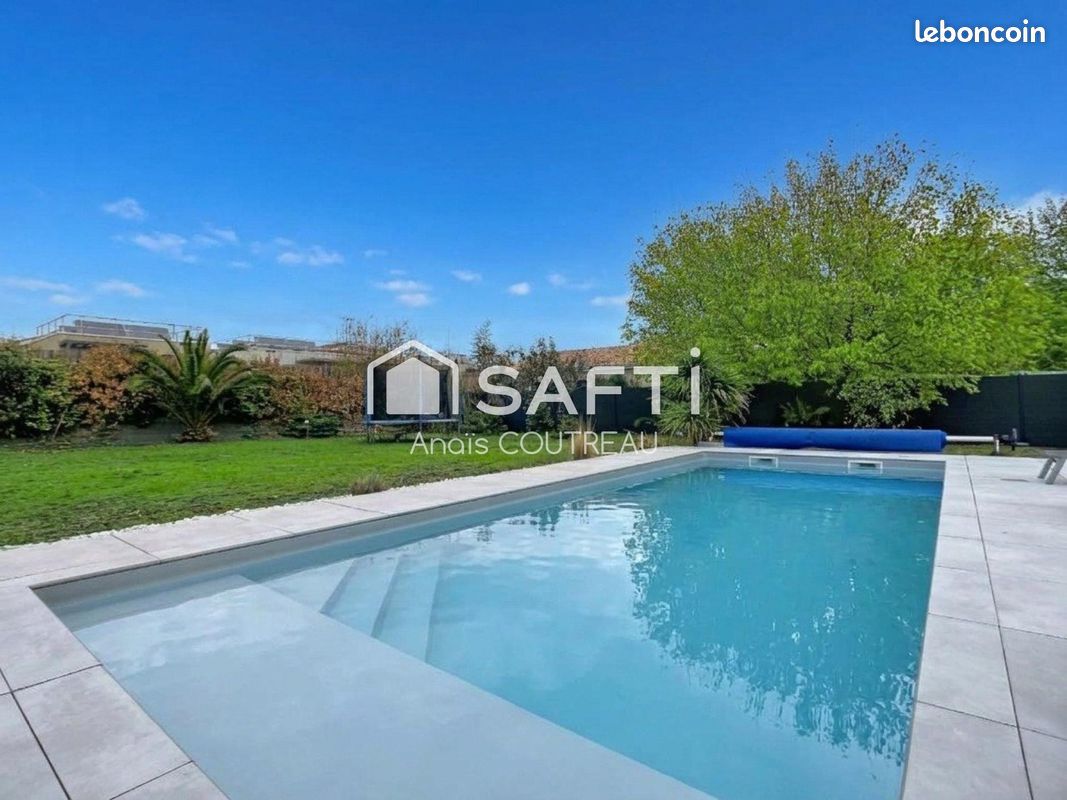 Maison 7 pièces 137 m² · à Saint-Médard-en-Jalles · 137 m² · 664 000 €