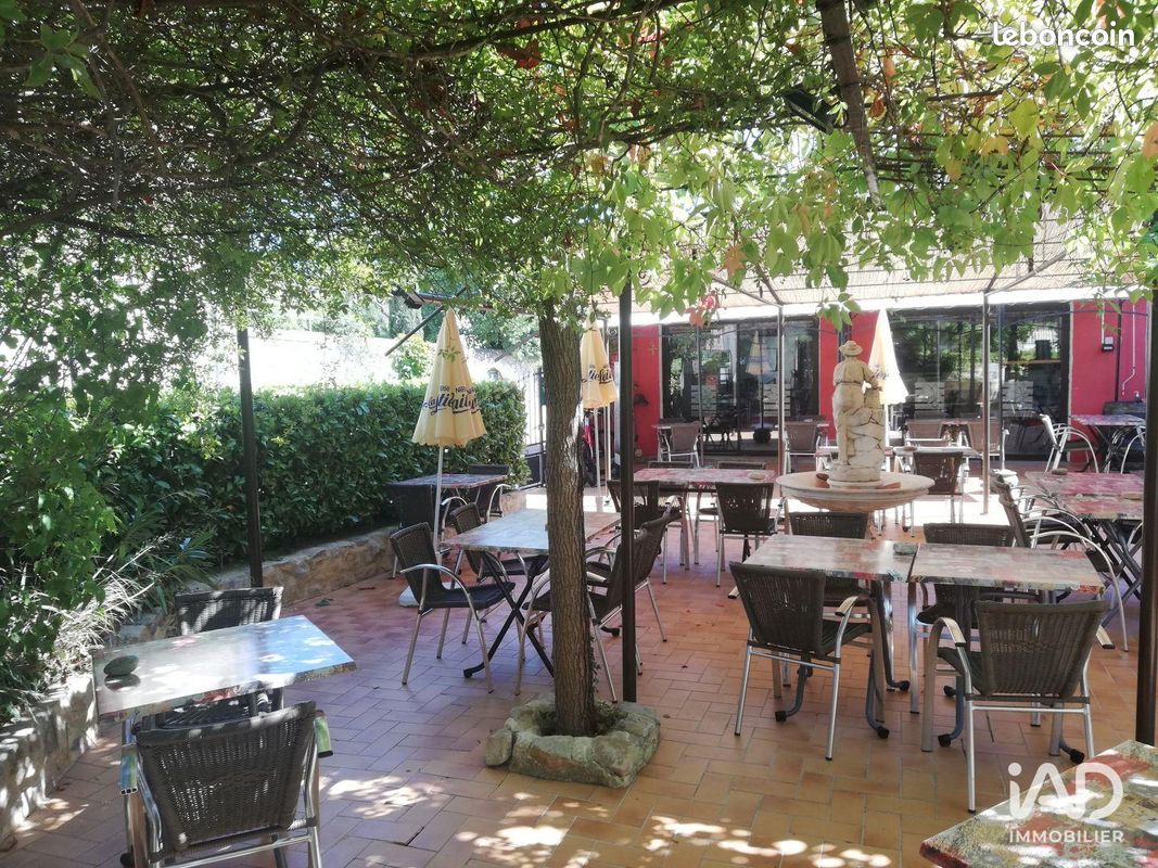 Bar-brasserie 242 m² SAINT-REMÈZE (image 4)