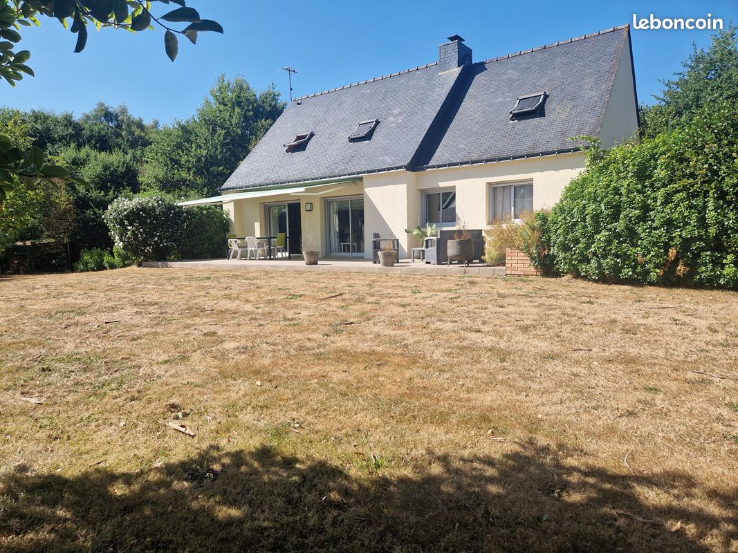 Maison 7 pièces 129 m² · à Le Sourn · 129 m² · 295 400 €