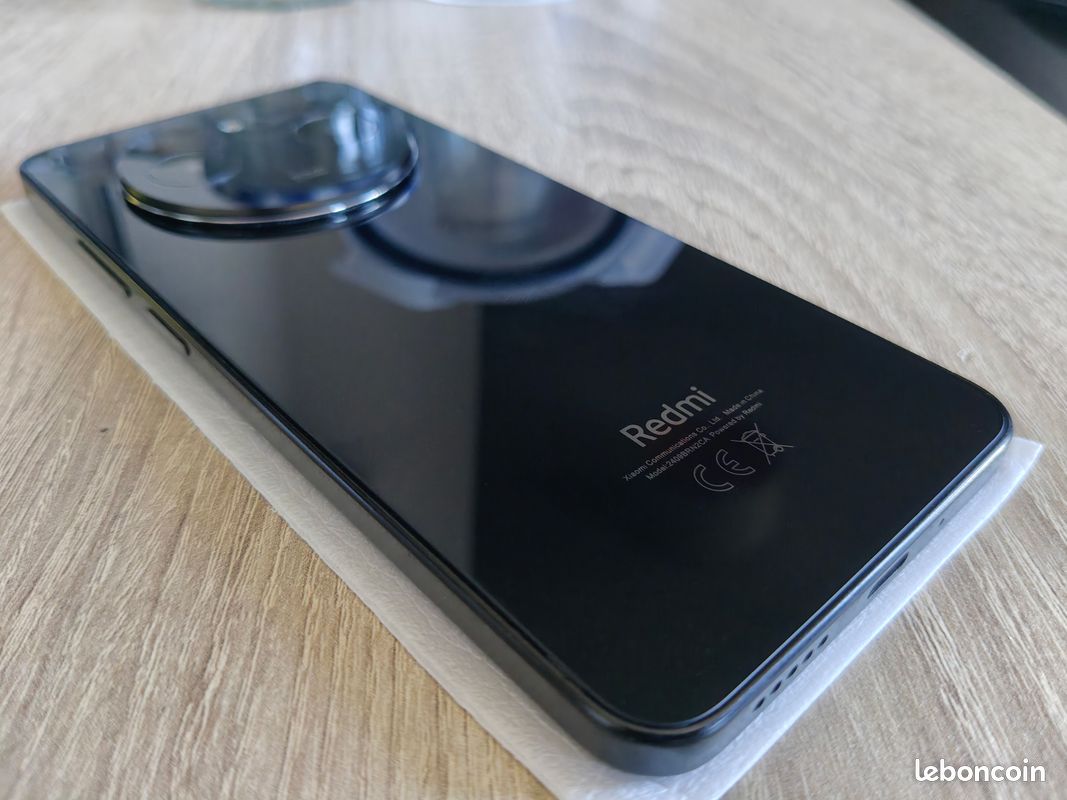 Xiaomi Redmi 14C 128Go en excellent état (image 3)