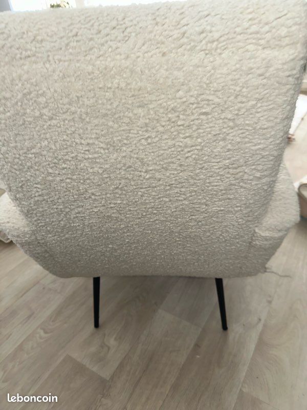 Fauteuil laine bouclée (image 3)