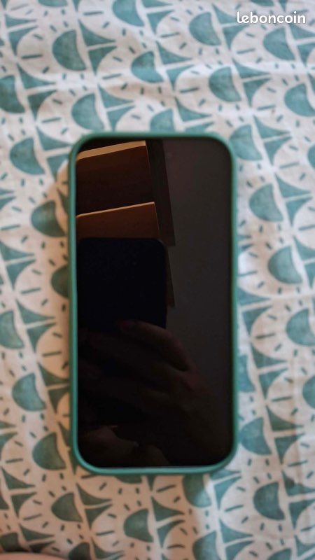 IPhone 15 (image 1)