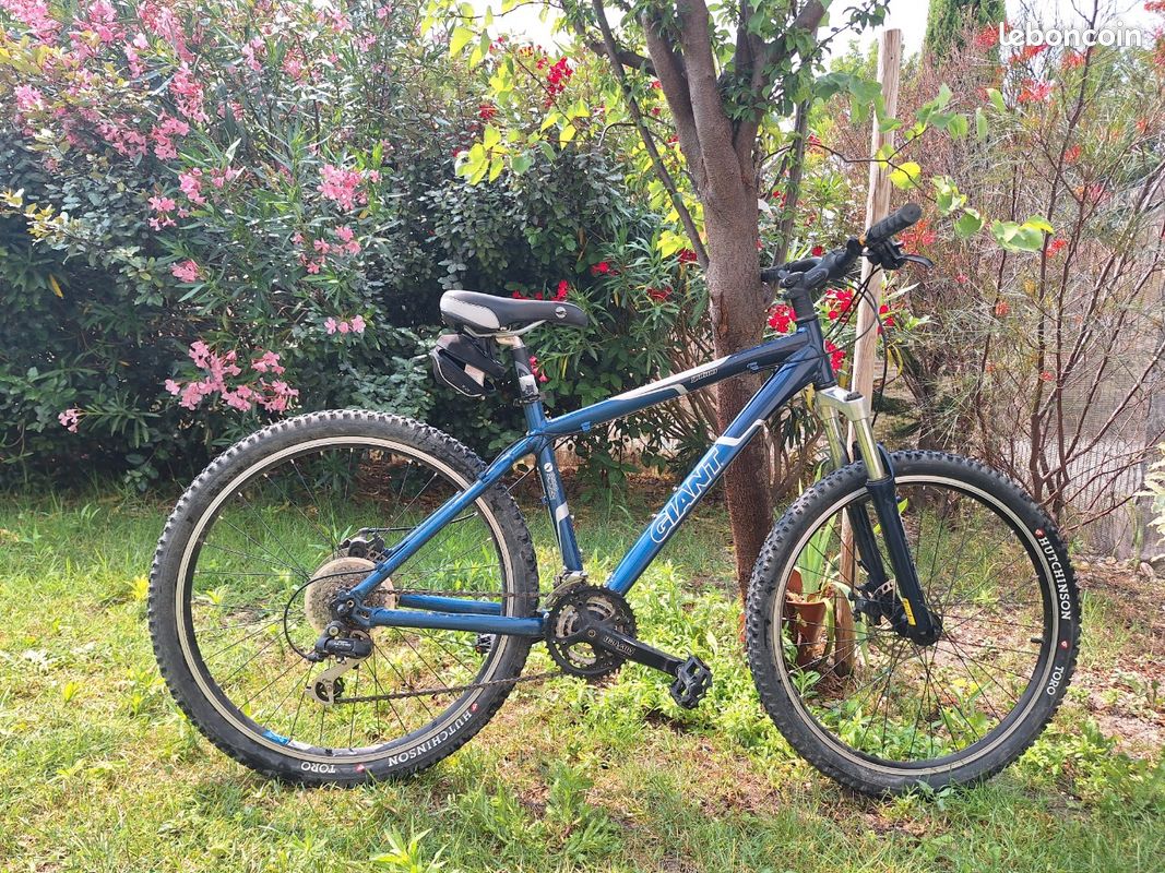 Aluxx 6000 Bicicleta Yukon Giant VTT Giant Yukon Aluxx 6000 Vélos