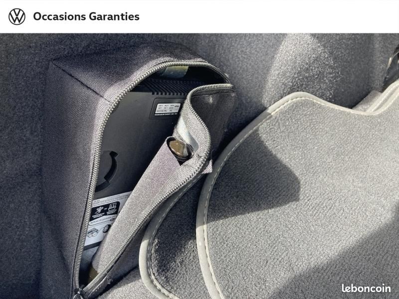 Volkswagen Golf 1.5 eHybrid 204ch VW Edition DSG6 (image 11)