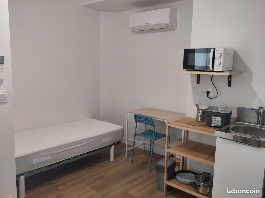 Appartement 1 pièce 13 m² · à Angers · 13 m² · 310 €
