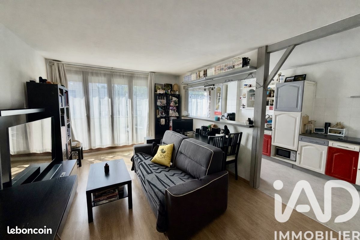 Appartement 2 pièces 50 m² · à Athis-Mons · 50 m² · 180 000 €