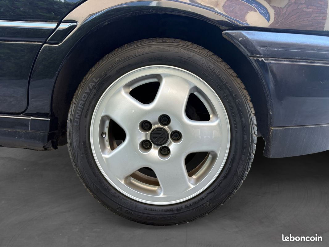 VOLKSWAGEN GOLF 3 VR6 - 174Ch intérieur cuir - Garantie 12 mois (image 18)