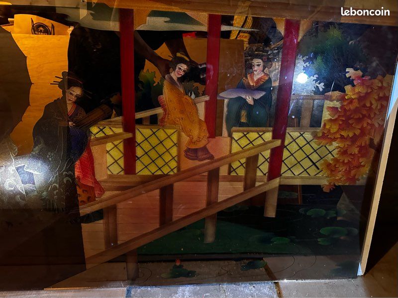 Miroir avec femmes Japonaises gravées à la main (image 5)