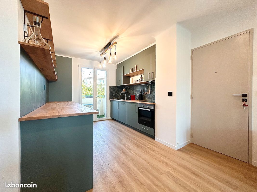 Appartement 4 pièces 73 m² · à Aix-en-Provence · 73 m² · 279 000 €