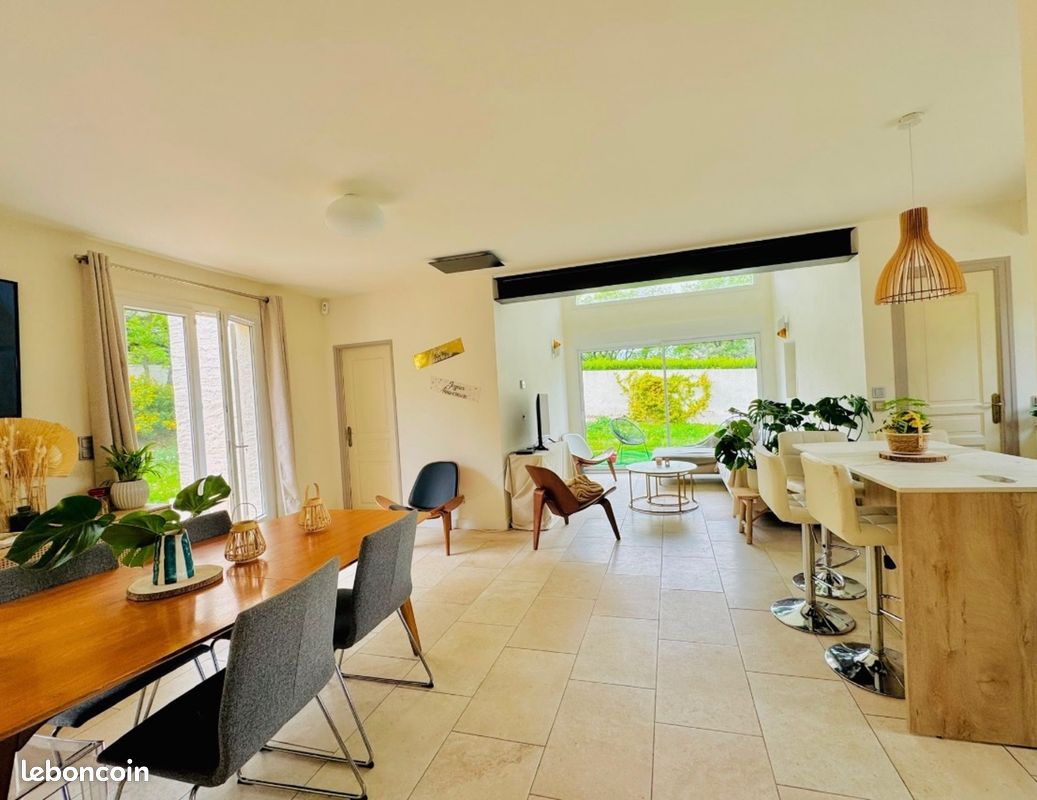 Maison 6 pièces 125 m² · à Aix-en-Provence · 125 m² · 1 350 000 €