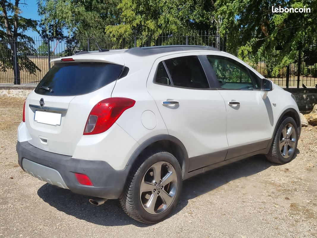 Opel MOKKA 1.4 TURBO 140 COSMO PACK START&STOP 4X2 (image 6)