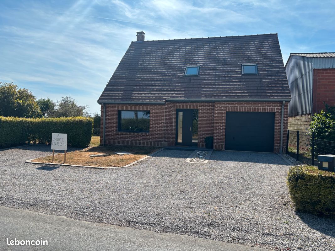 Maison 4 pièces 117 m² · à Roquetoire · 117 m² · 235 000 €