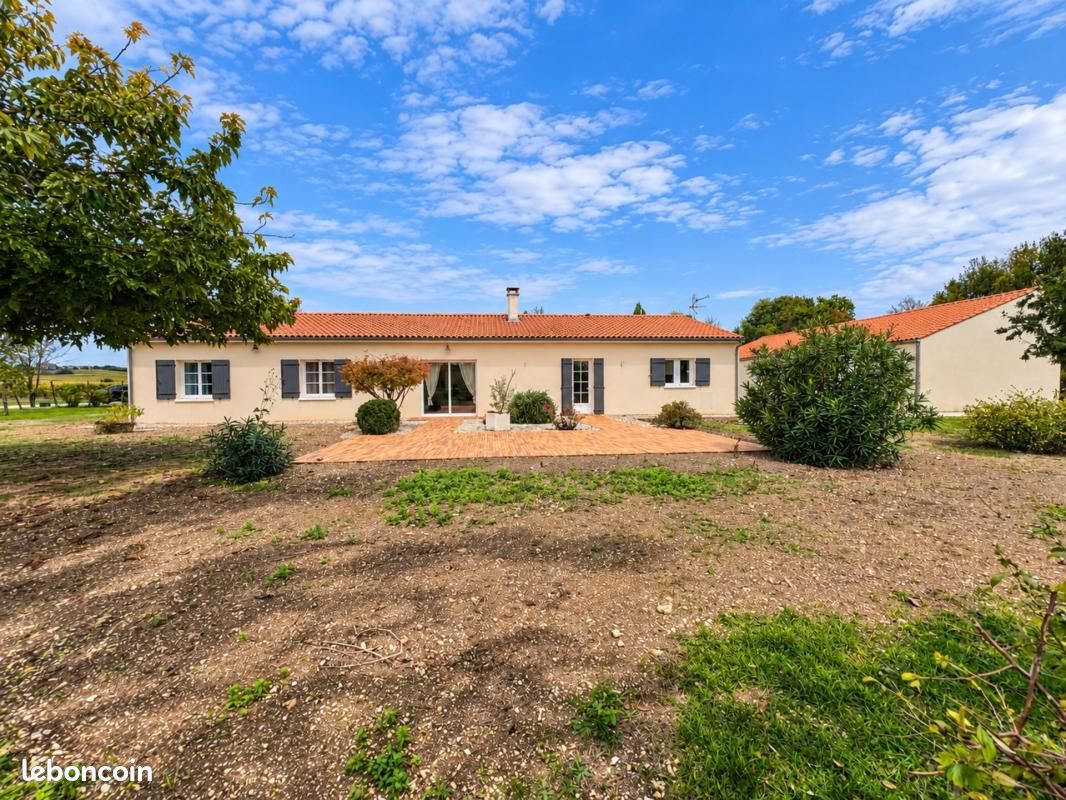 Maison 7 pièces 184 m² · à Villars-les-Bois · 184 m² · 347 000 €