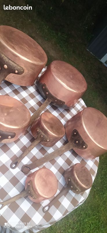 Lot de 8 casseroles en cuivre pour la décoration (image 3)