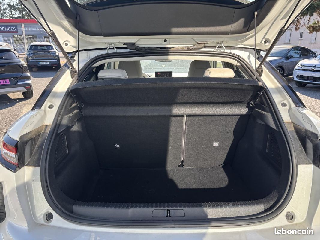 DS DS 3 DS3 Crossback 1.2i PureTech 12V - 100 So Chic (image 7)