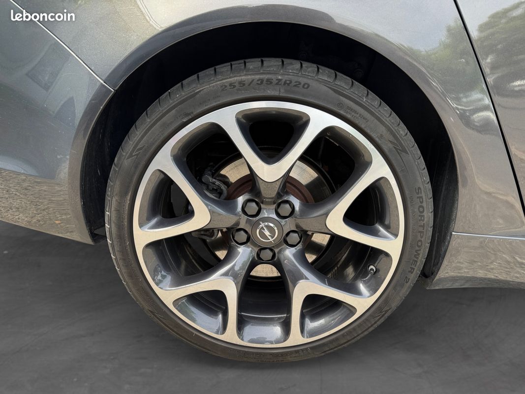 OPEL INSIGNIA ST 2.8 V6 TURBO 325 ch OPC : Garantie 12 mois (image 17)