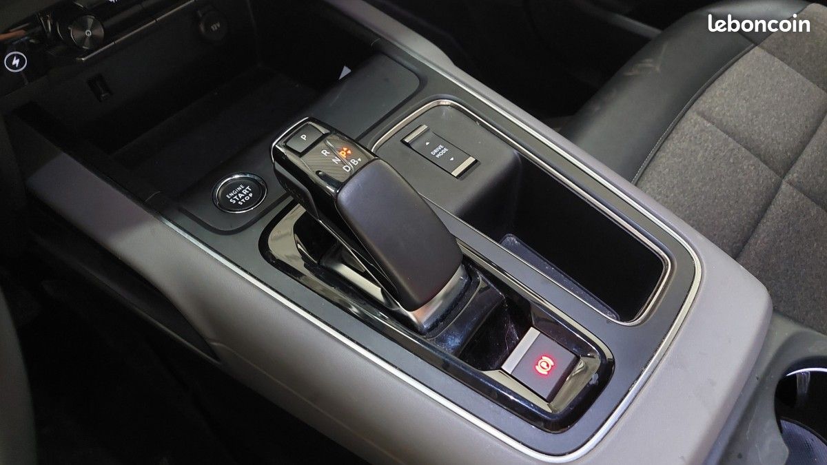 Citroën C5 Aircross Hybrid 225 ë-EAT8 Business (image 15)