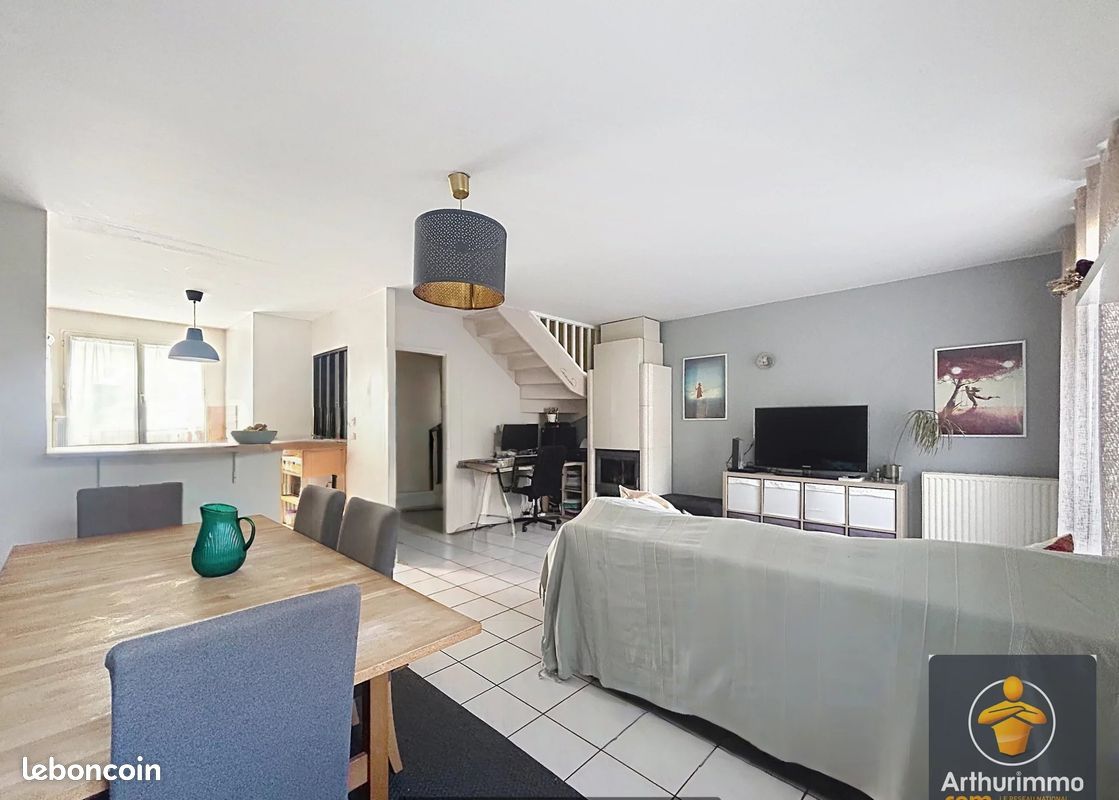 Maison 92 m² · à Yerres · 92 m² · 349 000 €
