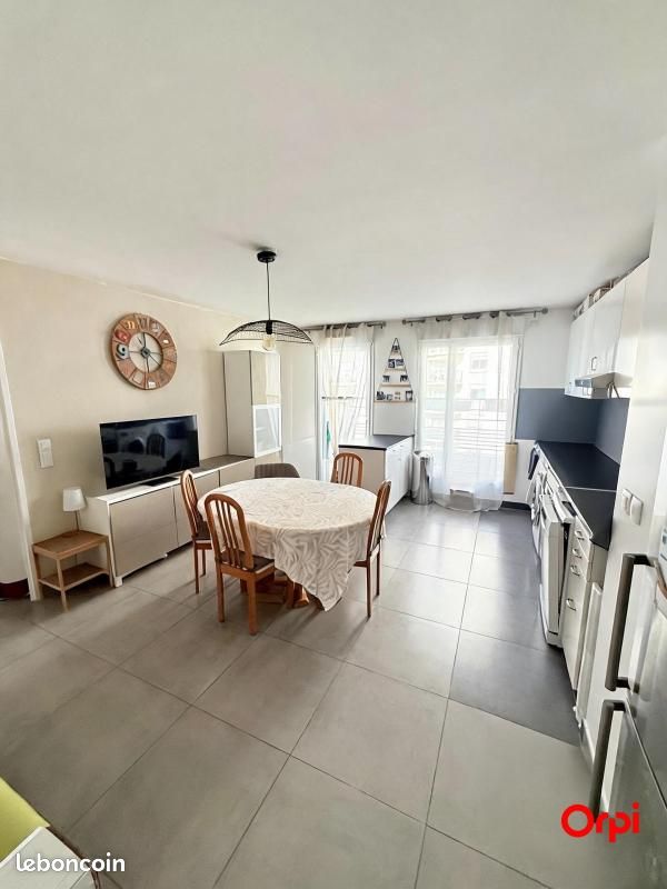 Appartement 4 pièces 74 m² · au Bourget · 74 m² · 263 000 €