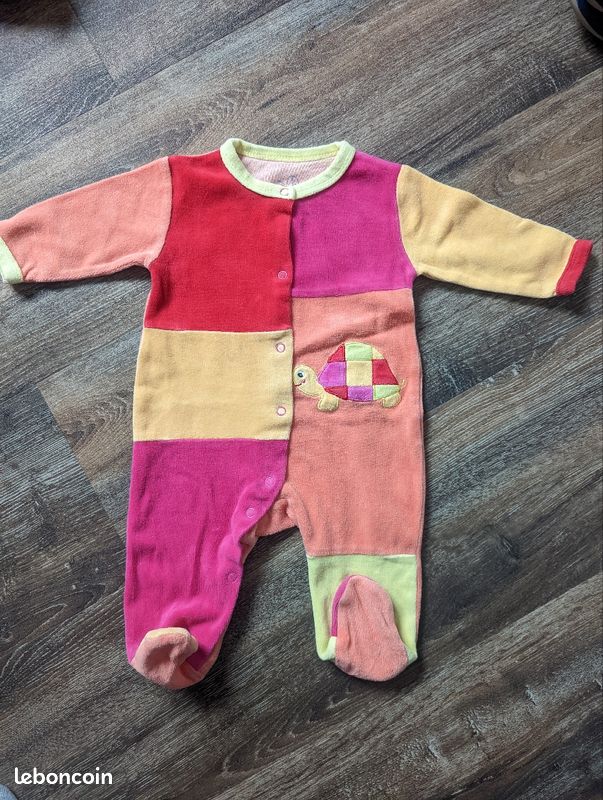 Lot 6 pyjamas velours chaud 3 mois (image 3)