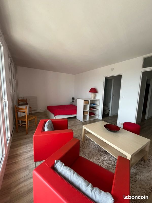 Appartement 1 pièce 38 m² · à Angers · 38 m² · 760 €