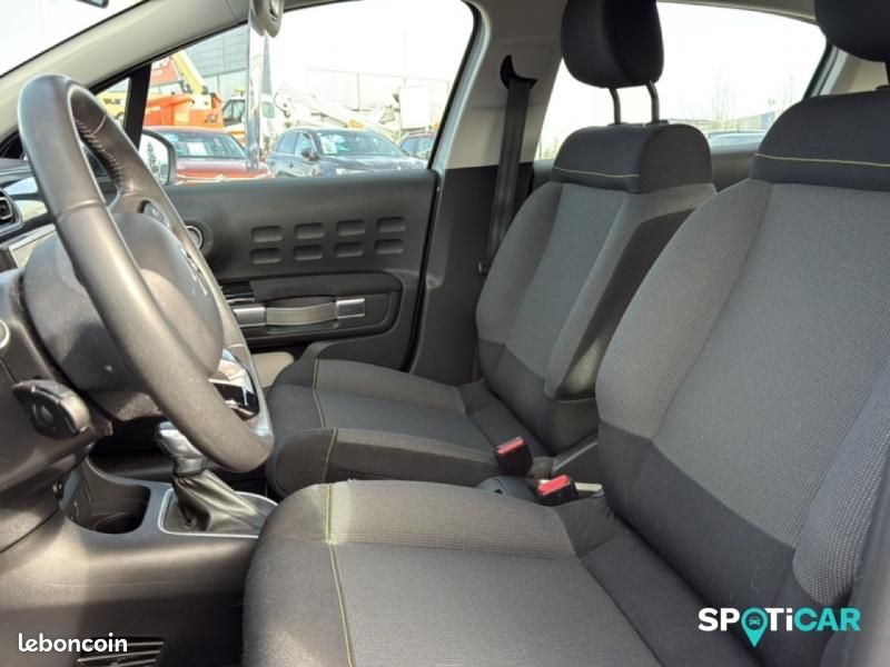 Citroen C3 1.2 PureTech 110ch S&S Shine EAT6 (image 26)