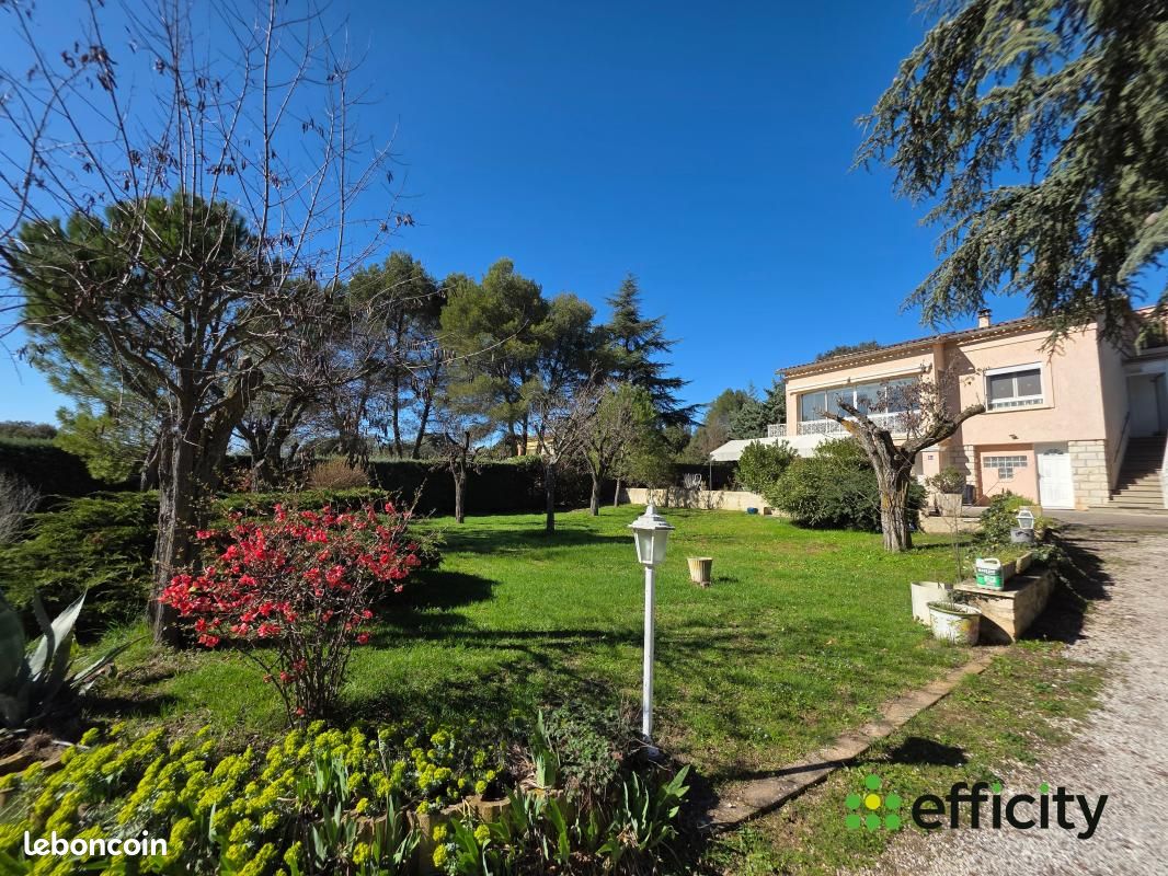 Maison 6 pièces 150 m² · à Oraison · 150 m² · 400 000 €