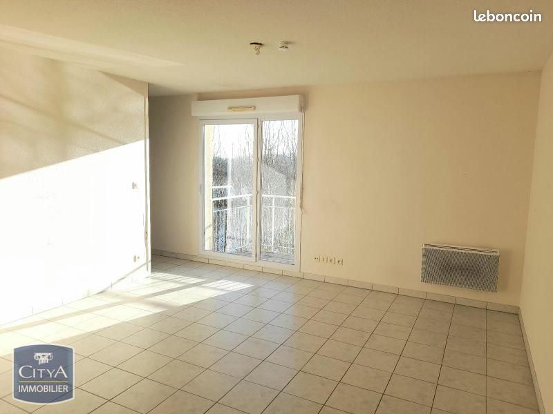 Appartement 2 pièces 45 m² · à Chinon · 45 m² · 470 €