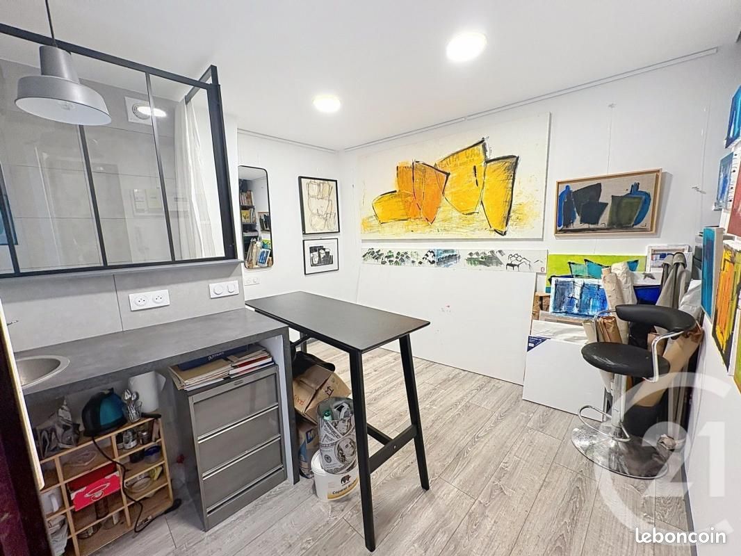 Appartement 1 pièce 10 m² · à Paris · 10 m² · 115 000 €
