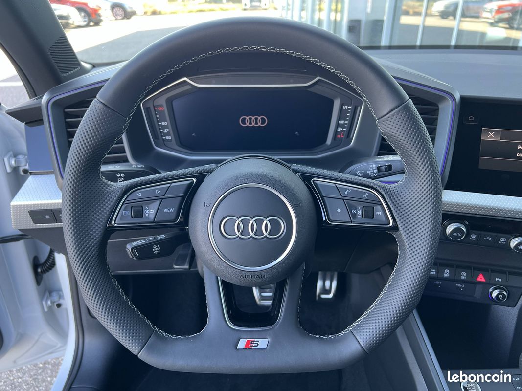 AUDI A1 Sportback 30 TFSI 116 ch S tronic 7 S Line Plus (image 5)