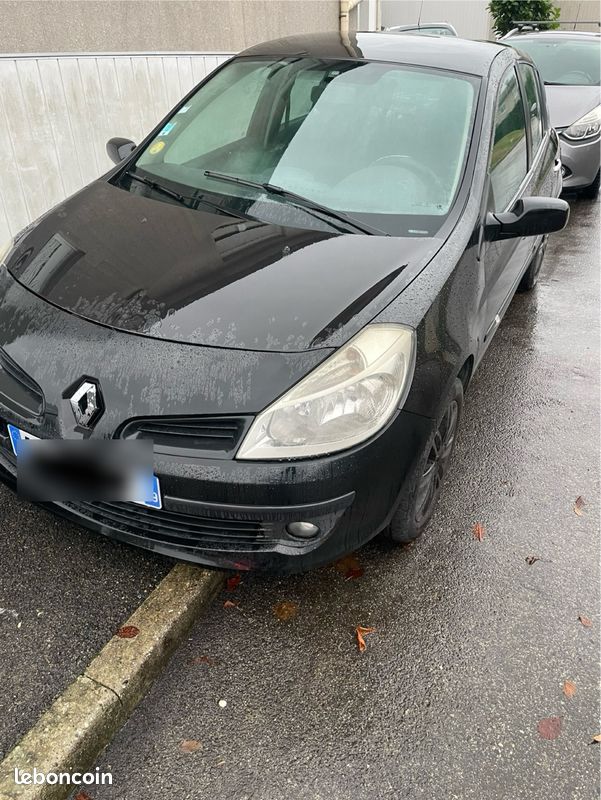 CLIO 3 RENAULT Carrosserie Bon Etat 2008