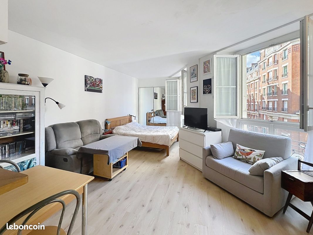 Appartement 1 pièce 35 m² · à Paris · 35 m² · 373 000 €