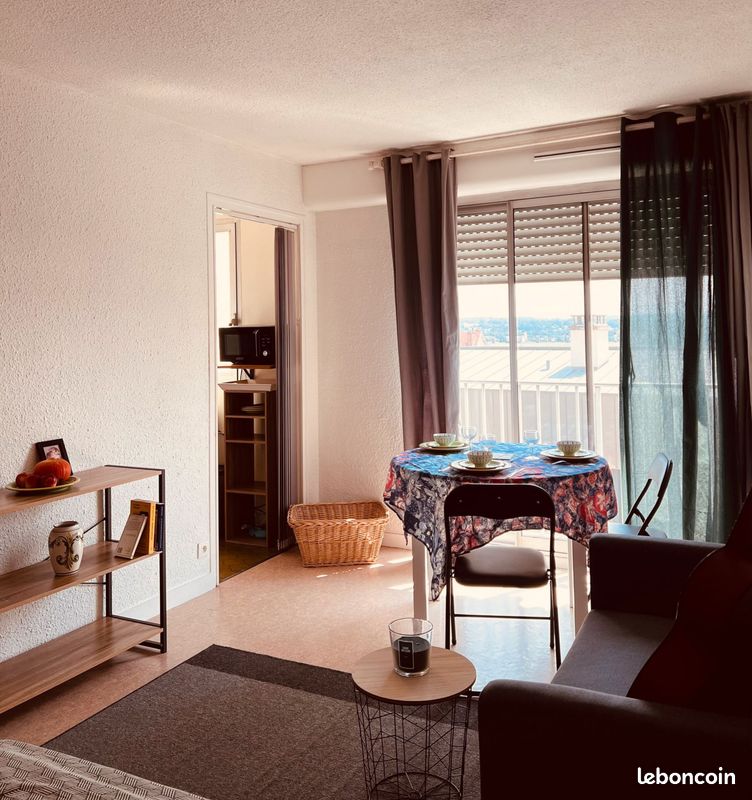 Appartement 1 pièce 28 m² · à Limoges · 28 m² · 500 €