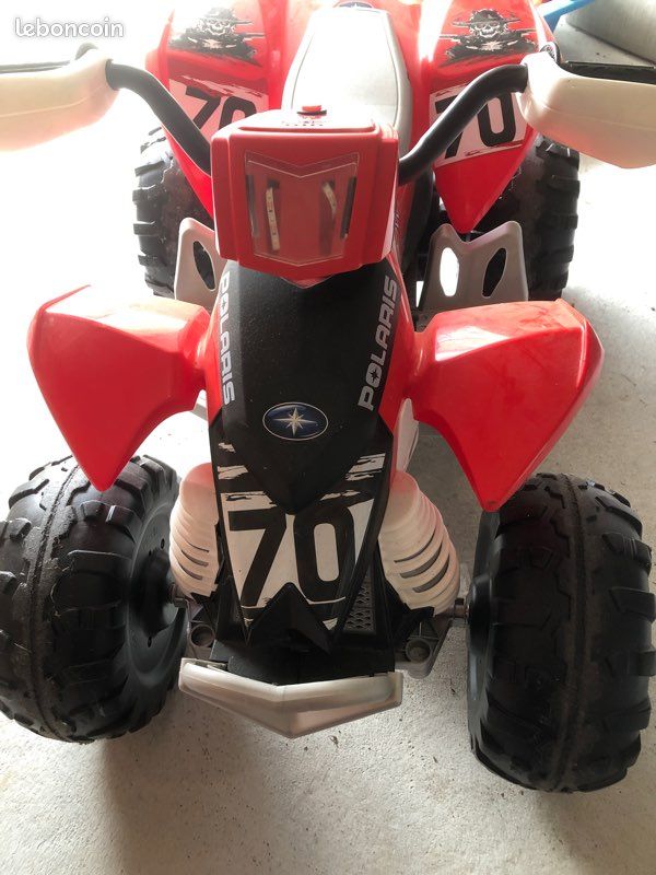 Quad peg perego polaris 12v (image 1)
