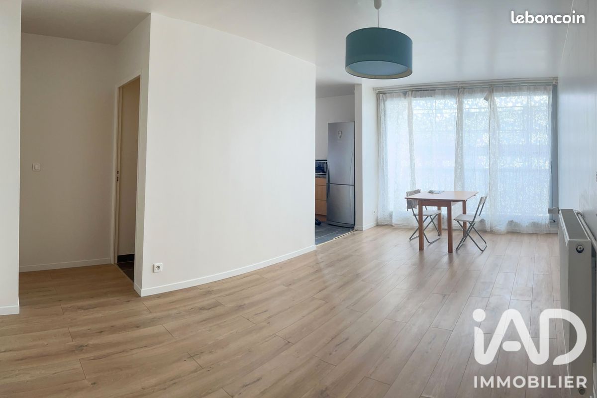 Appartement 1 pièce 39 m² · à Chaville · 39 m² · 960 €/mois