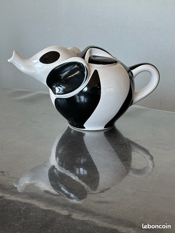 Théière ELEPHANT Motif Zèbre - Années 2000 - Parfait état (déco Uniquement)