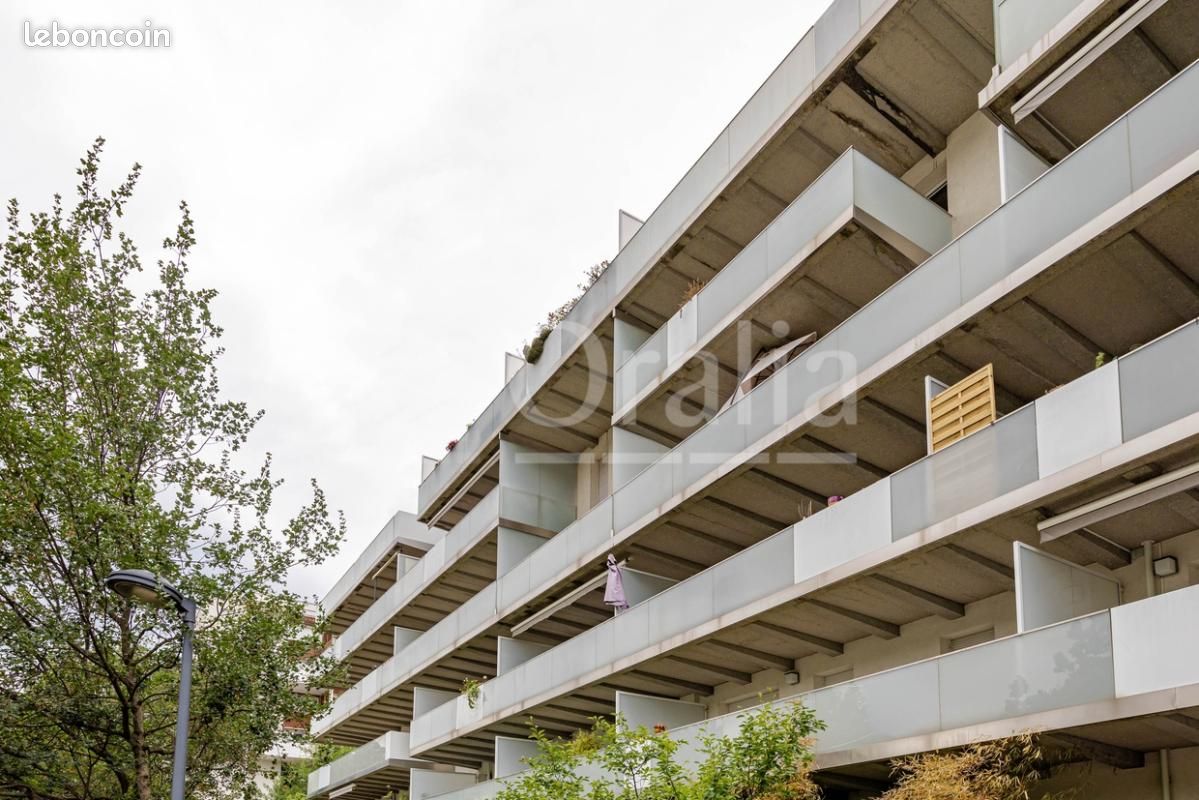Appartement 2 pièces 47 m² · à Grenoble · 47 m² · 120 000 €
