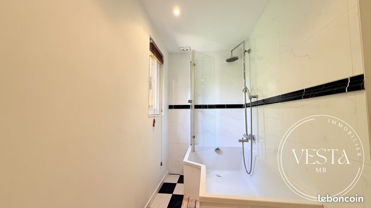 Maison 5 pièces 110 m² — 11