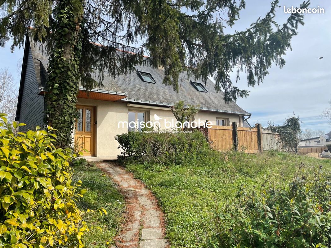 Maison 9 pièces 174 m² · à Saint-Barthélemy-d'Anjou · 174 m² · 399 000 €