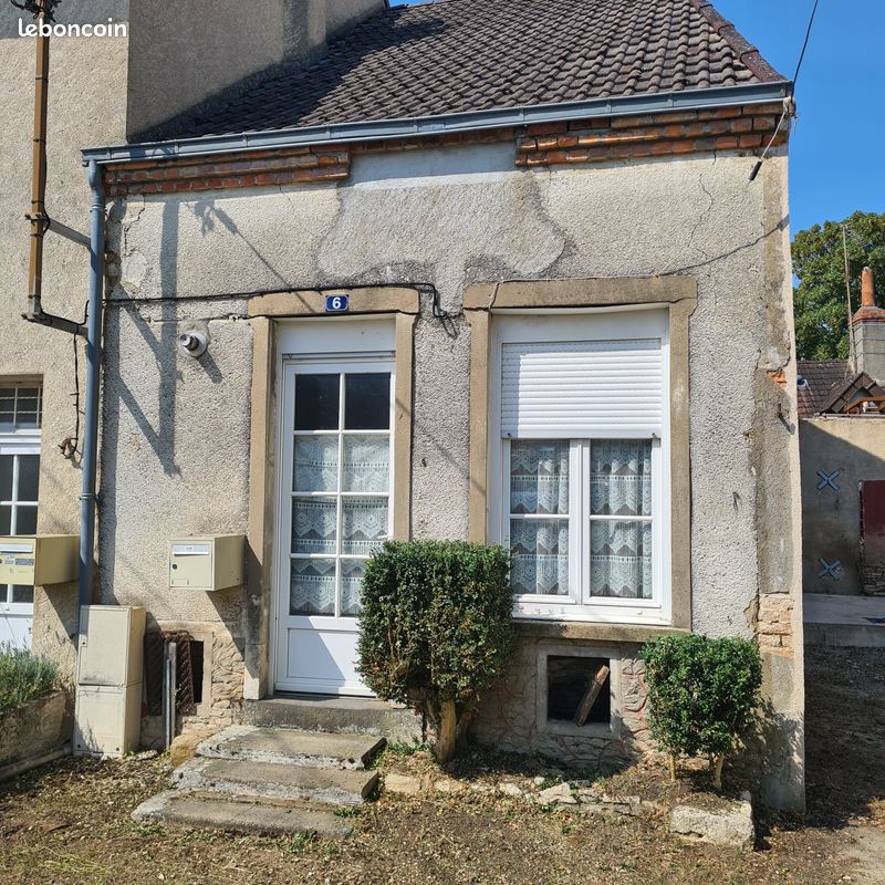Maison 4 pièces 75 m² · à Châteauroux · 75 m² · 32 000 €