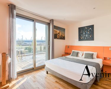 Maison 1 050 000 € - 280 m²