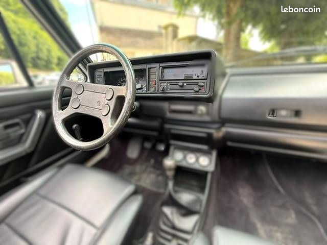 Volkswagen golf 1.6 gli cabriolet karmann entierement restauree 1981 (image 12)
