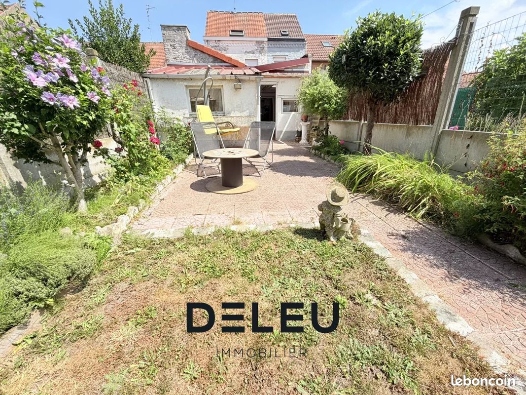 Maison 5 pièces 105 m² · à Wambrechies · 105 m² · 269 000 €
