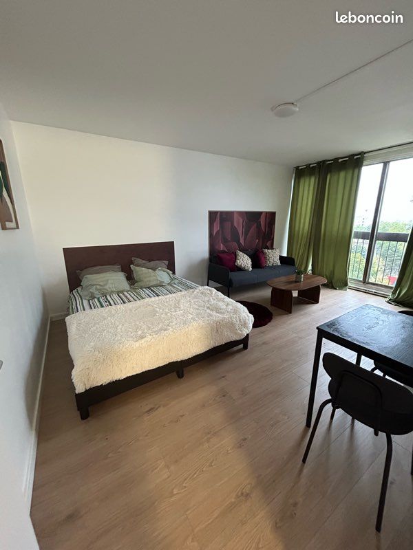 Appartement 1 pièce 35 m² · à Fontenay-sous-Bois · 35 m² · 1 050 €/mois