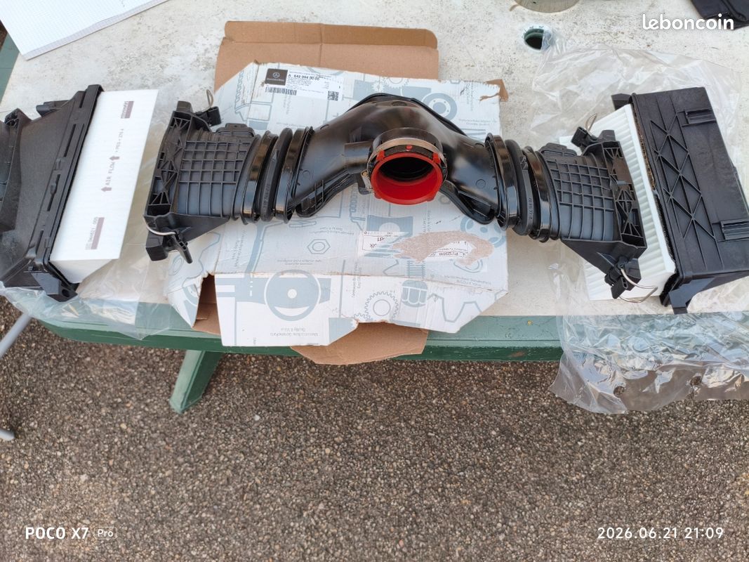 Mercedes tube d admission avec filtre A6420902242 (image 1)