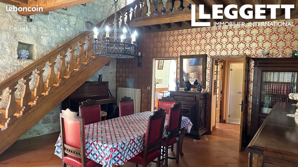 Maison 8 pièces 261 m² - Brantôme en Périgord 24310 (image principale 6)